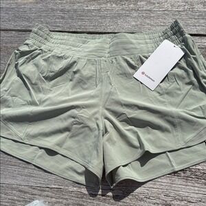 Lululemon Hotty Hot High-Rise Lined Short 4"‎ Fog Green size 14 NWT